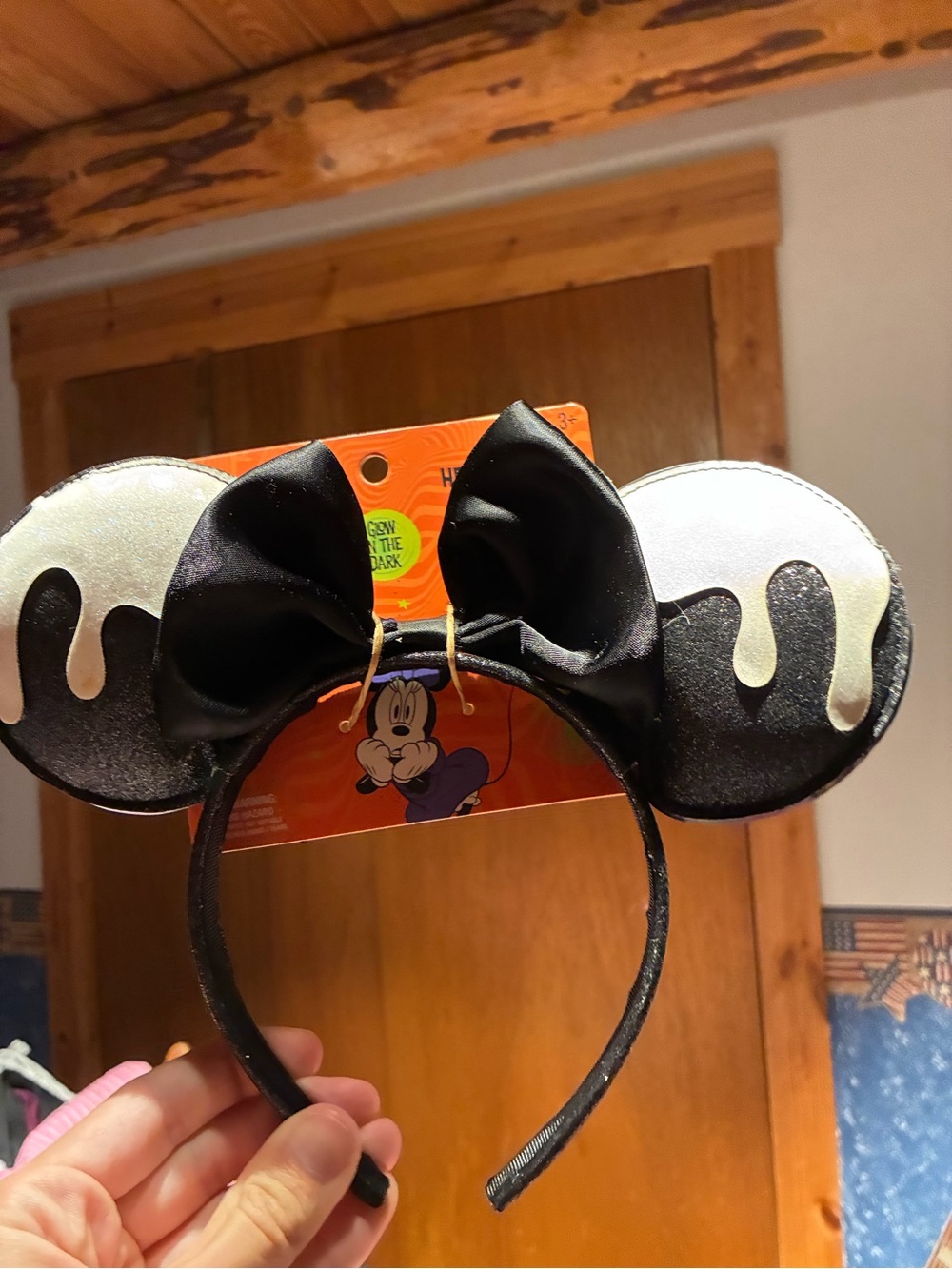 NWT Black Glitter Halloween Minnie Mouse Ears Headband